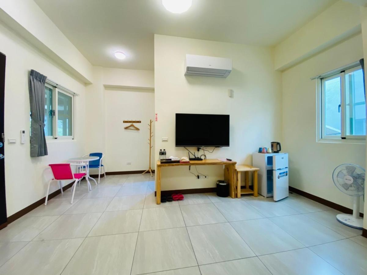 Ferienwohnung Taitung Crabs House Chenggong Exterior foto