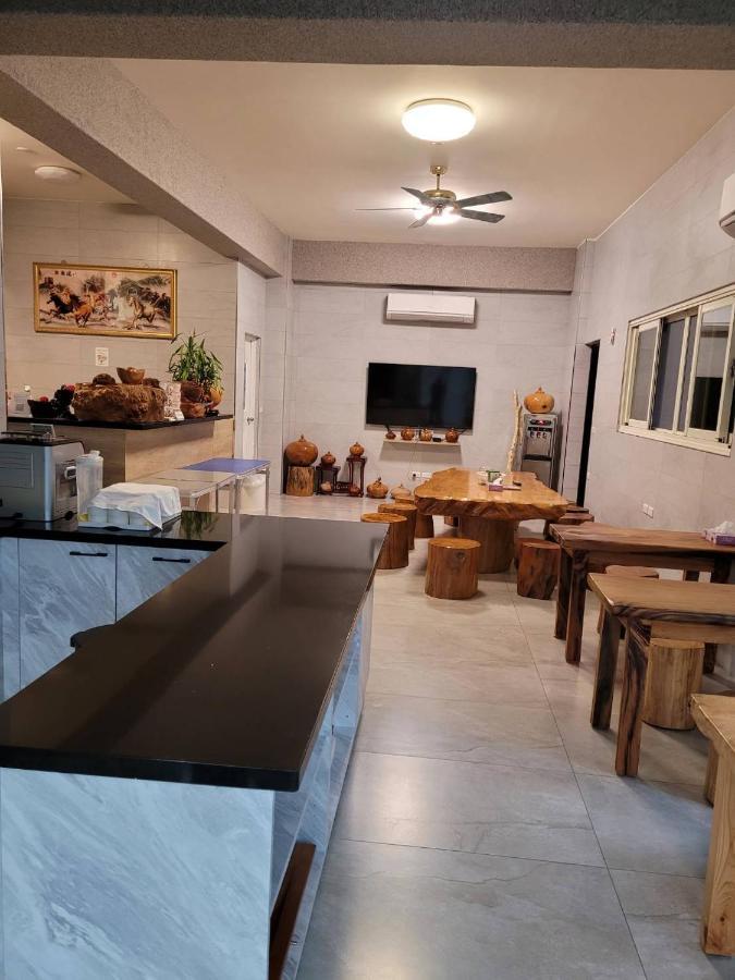 Ferienwohnung Taitung Crabs House Chenggong Exterior foto