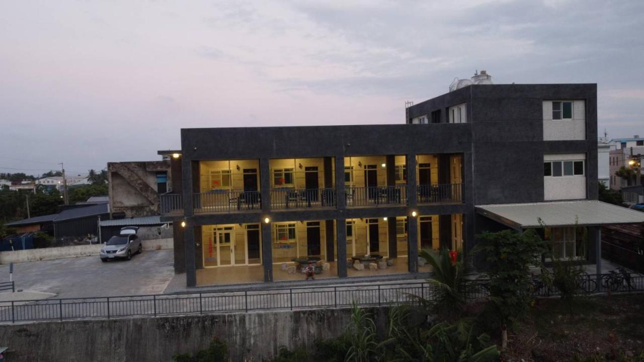 Ferienwohnung Taitung Crabs House Chenggong Exterior foto